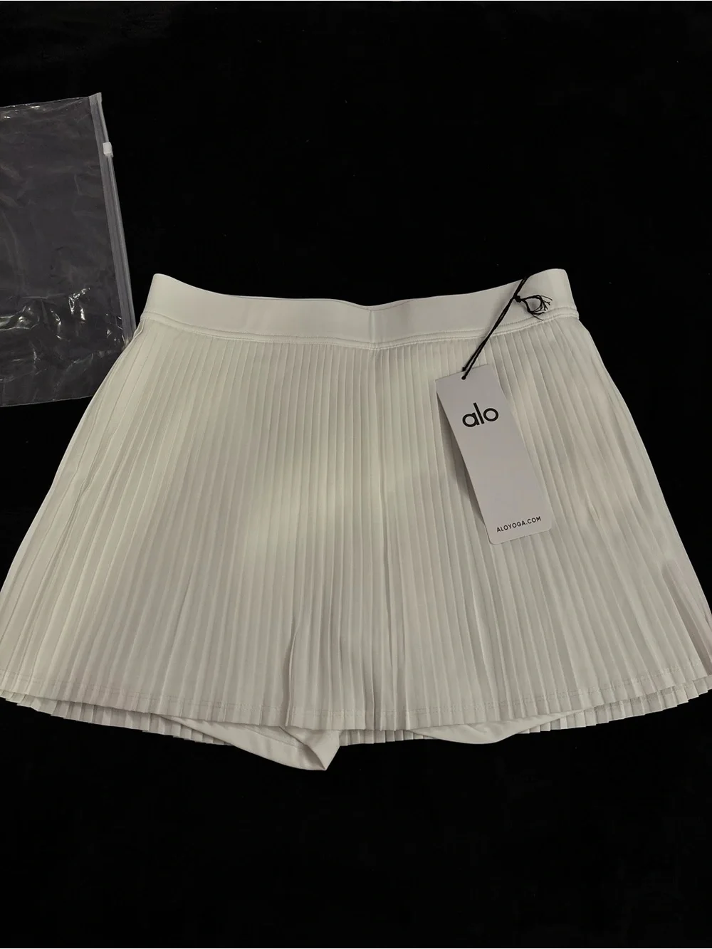 ALO Yoga White Pleated Skort with Built-In Liner